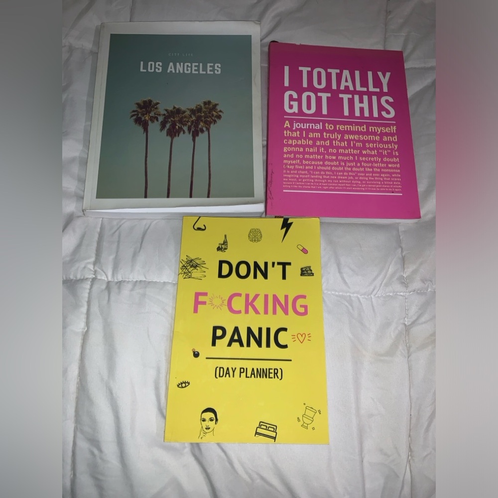 JOURNAL/PLANNER/DRAWING NOTEBOOKS‼️